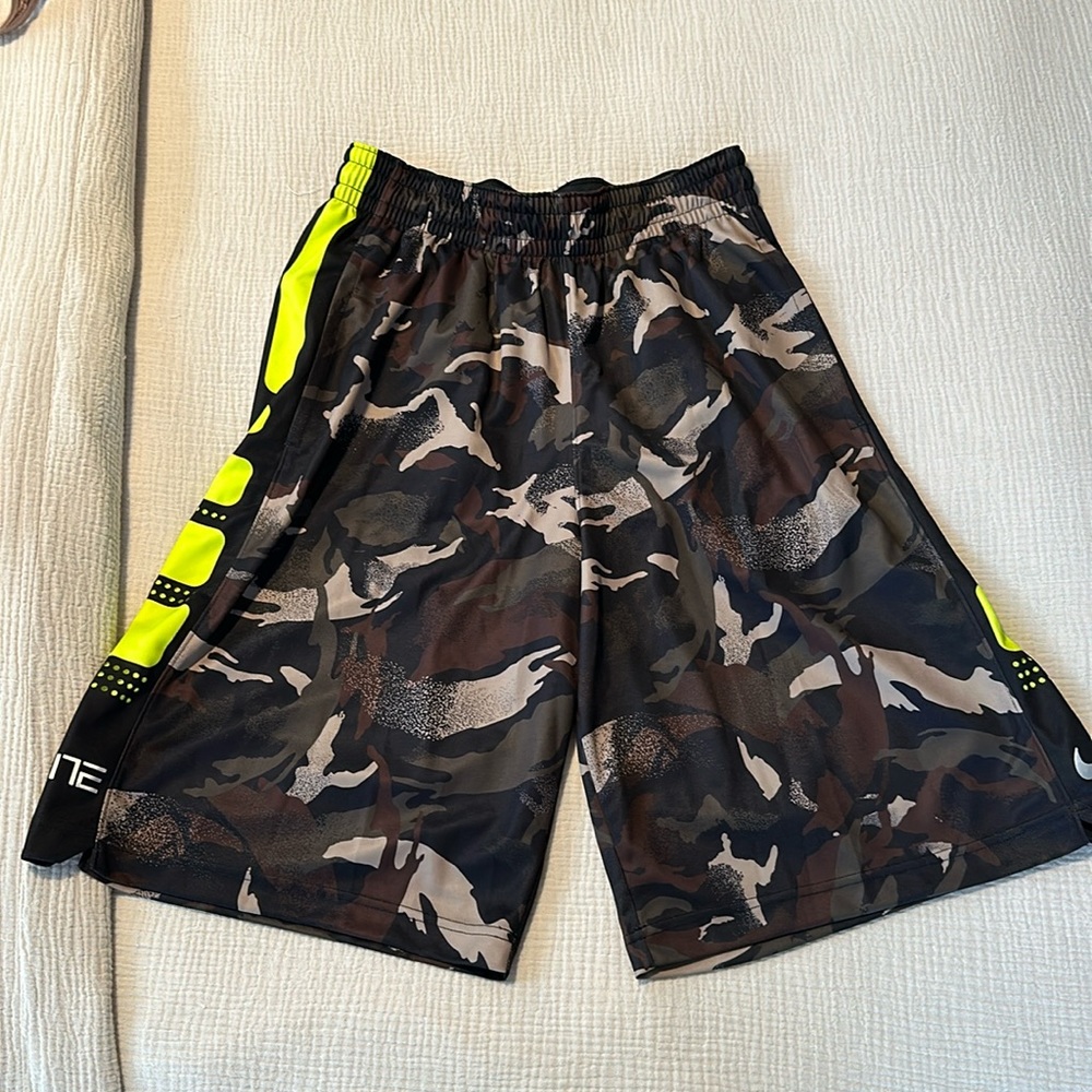 Nike elite camo basketball shorts. New with tags